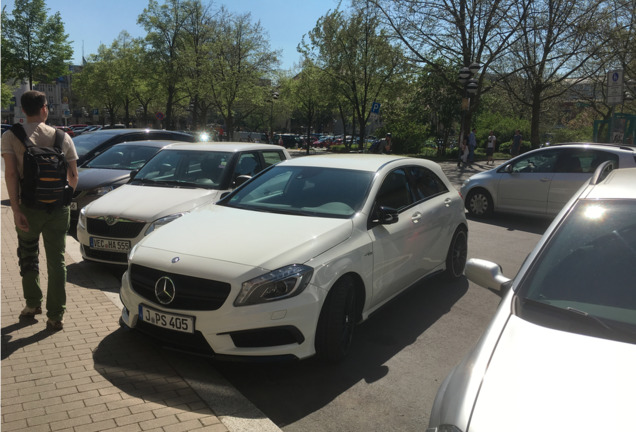 Mercedes-Benz A 45 AMG