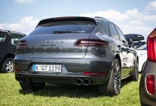 Porsche 95B Macan GTS