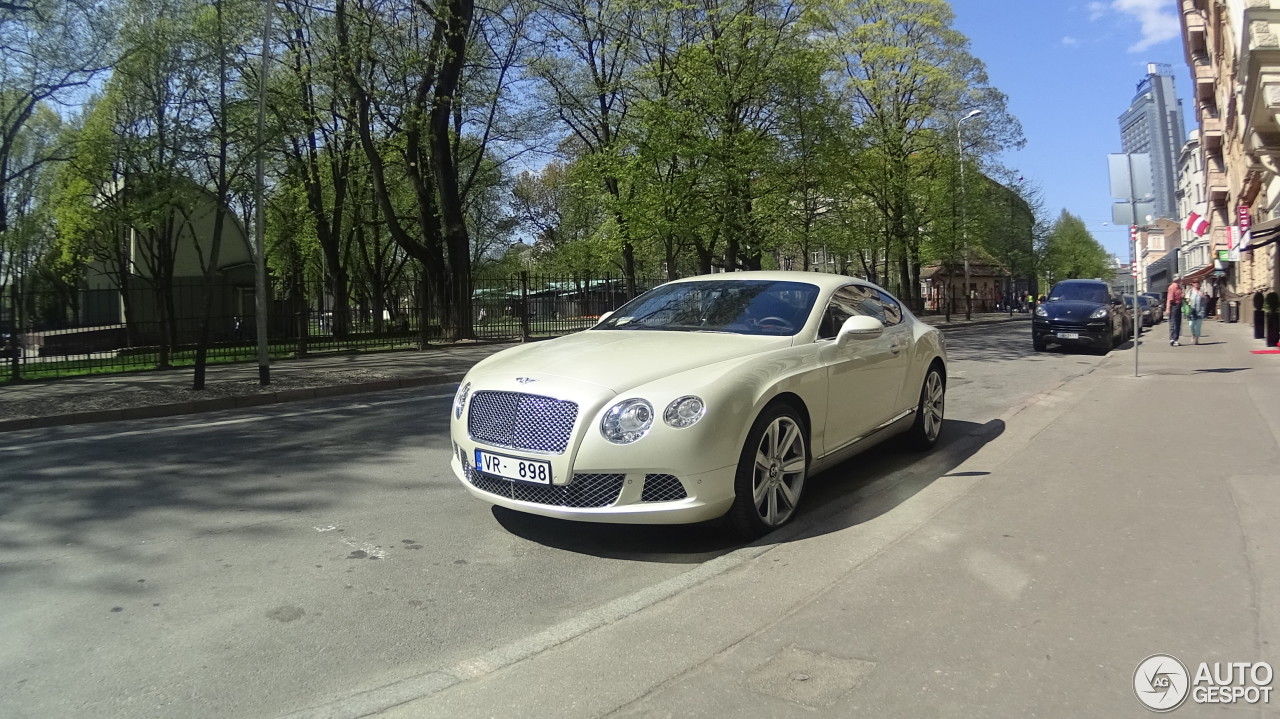 Bentley Continental GT 2012