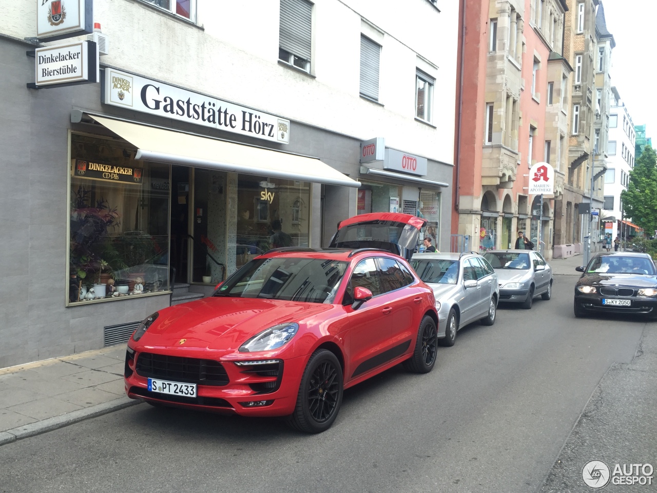 Porsche 95B Macan GTS