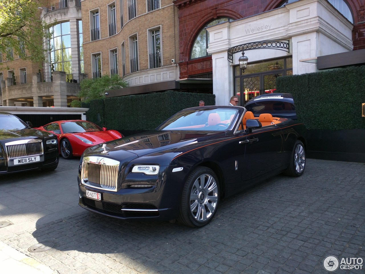 Rolls-Royce Dawn