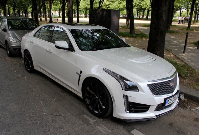 Cadillac CTS-V 2015