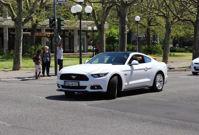 Ford Mustang GT 2015