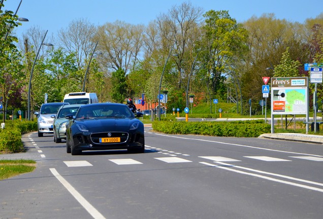 Jaguar F-TYPE R Coupé