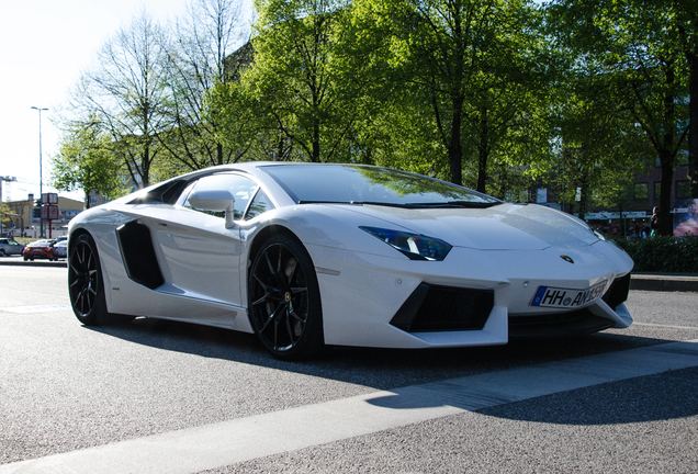 Lamborghini Aventador LP700-4