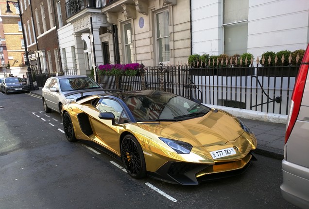 Lamborghini Aventador LP750-4 SuperVeloce Roadster