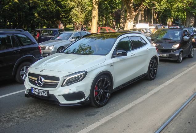 Mercedes-AMG GLA 45 X156