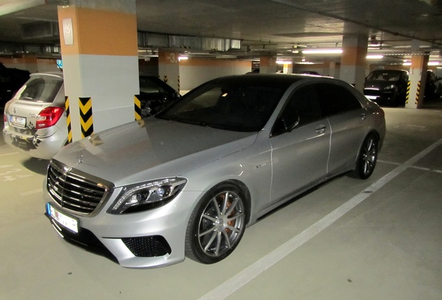 Mercedes-Benz S 63 AMG V222