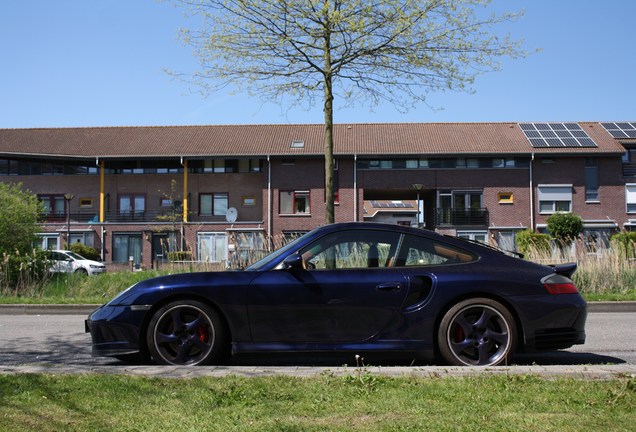 Porsche 996 Turbo