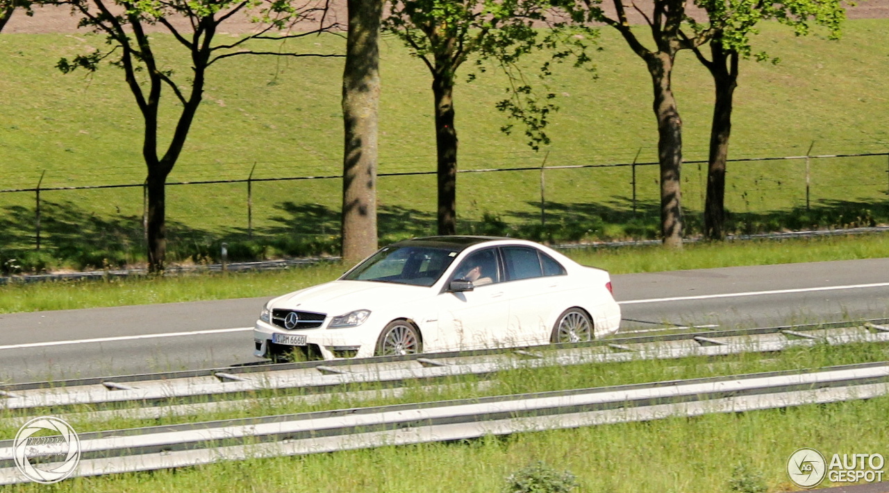 Mercedes-Benz C 63 AMG W204 2012