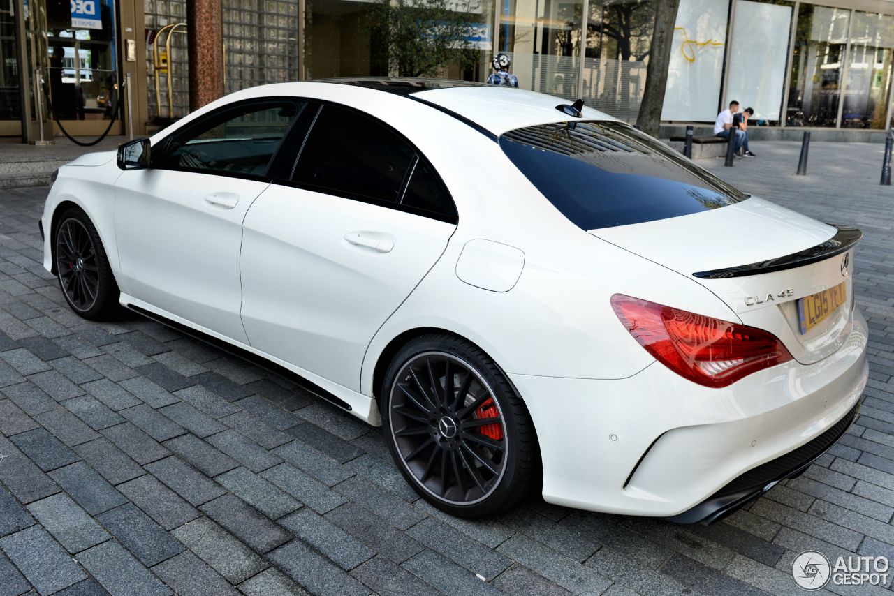 Mercedes-Benz CLA 45 AMG C117