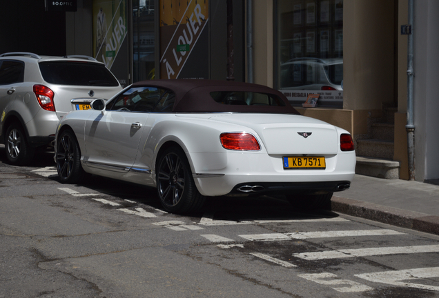 Bentley Continental GTC V8