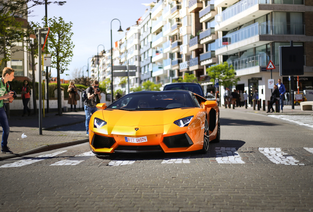 Lamborghini Aventador LP700-4 Roadster