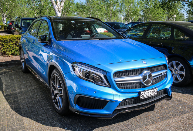 Mercedes-AMG GLA 45 X156