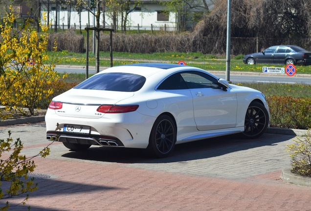 Mercedes-AMG S 63 Coupé C217