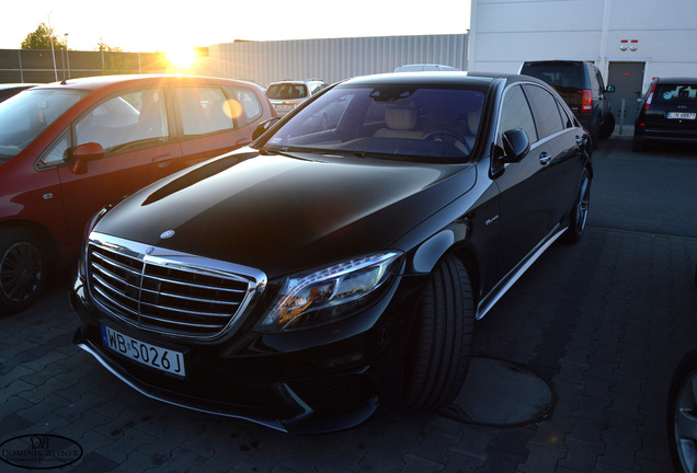 Mercedes-Benz S 63 AMG V222