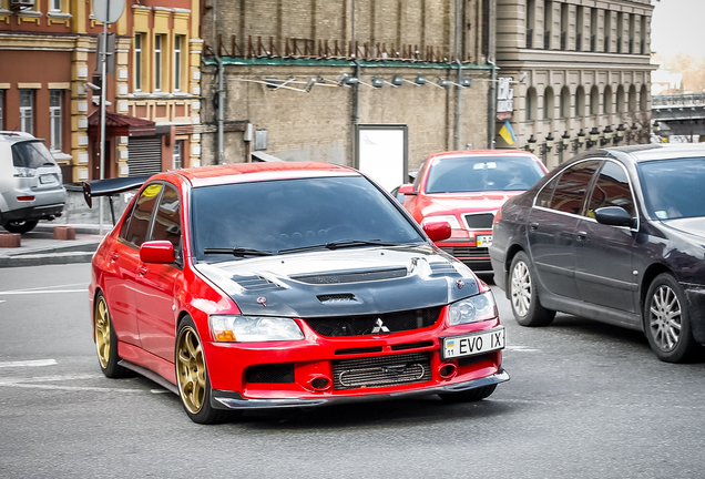 Mitsubishi Lancer Evolution IX