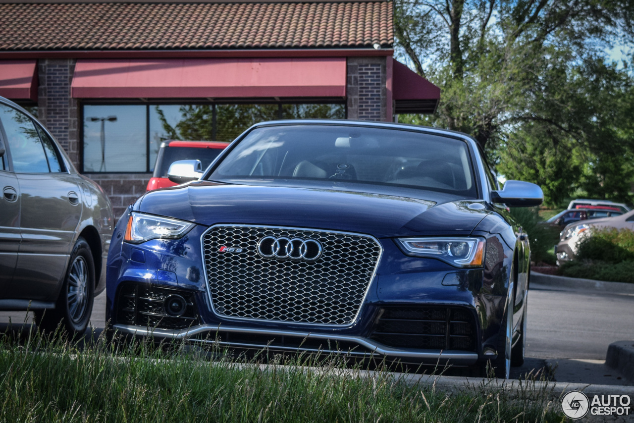 Audi RS5 Cabriolet B8