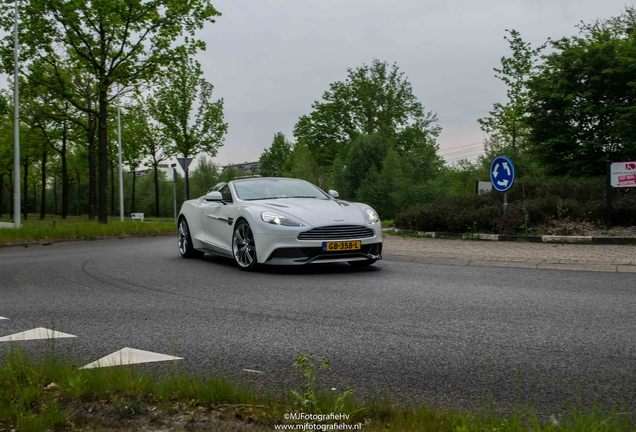 Aston Martin Vanquish Volante