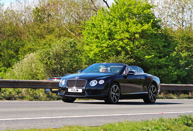 Bentley Continental GTC V8