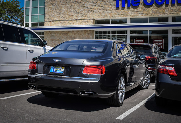 Bentley Flying Spur V8