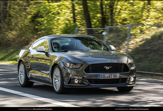 Ford Mustang GT 2015