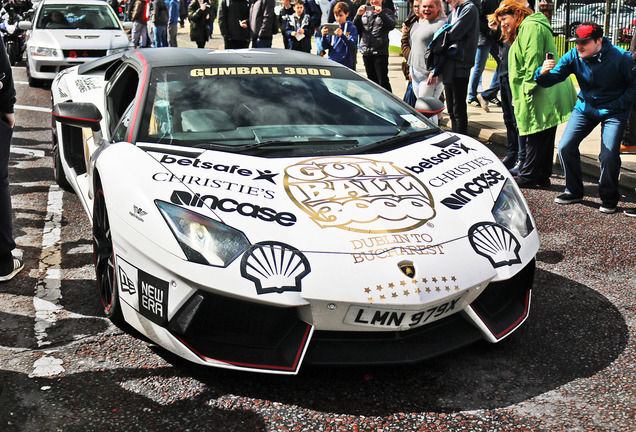 Lamborghini Aventador LP700-4 Roadster