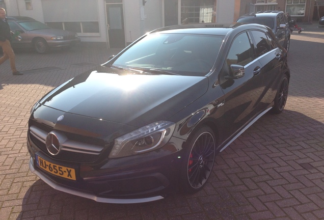 Mercedes-Benz A 45 AMG