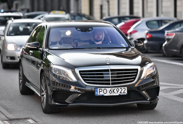 Mercedes-Benz S 63 AMG V222