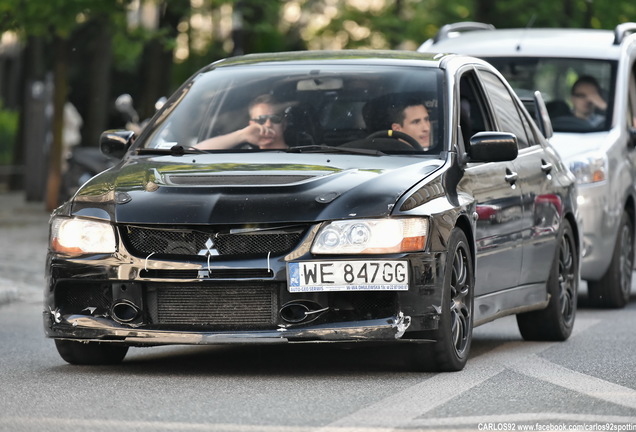 Mitsubishi Lancer Evolution IX