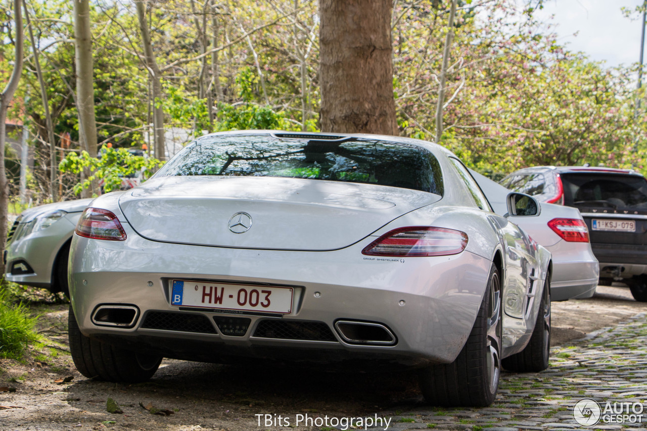 Mercedes-Benz SLS AMG