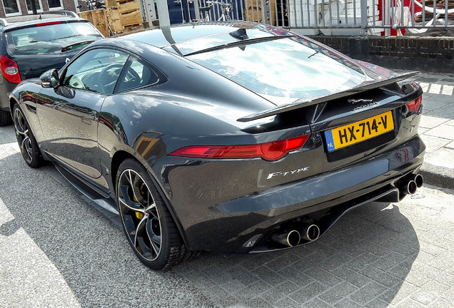 Jaguar F-TYPE R Coupé