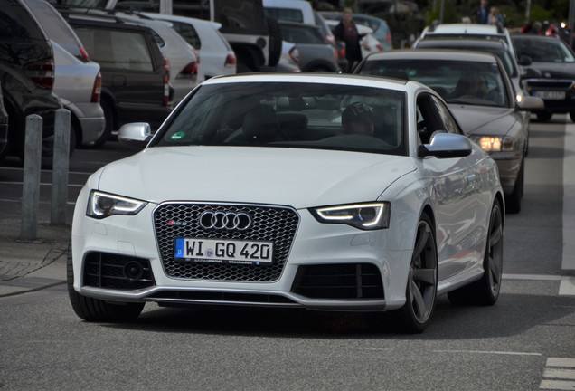 Audi RS5 B8 2012