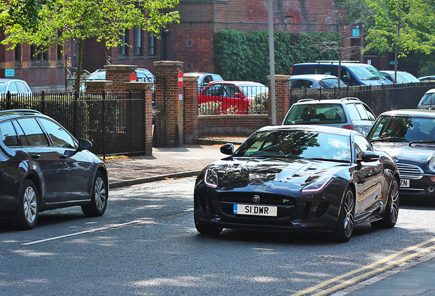 Jaguar F-TYPE R AWD Coupé