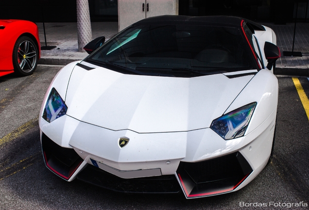 Lamborghini Aventador LP700-4 Roadster Pirelli Edition