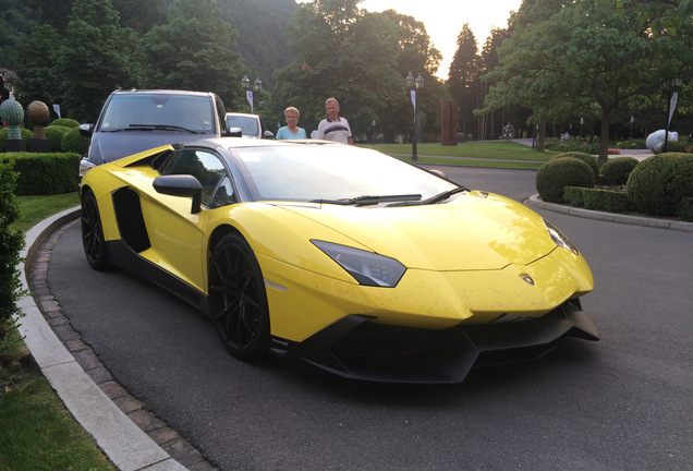 Lamborghini Aventador LP720-4 Roadster 50° Anniversario