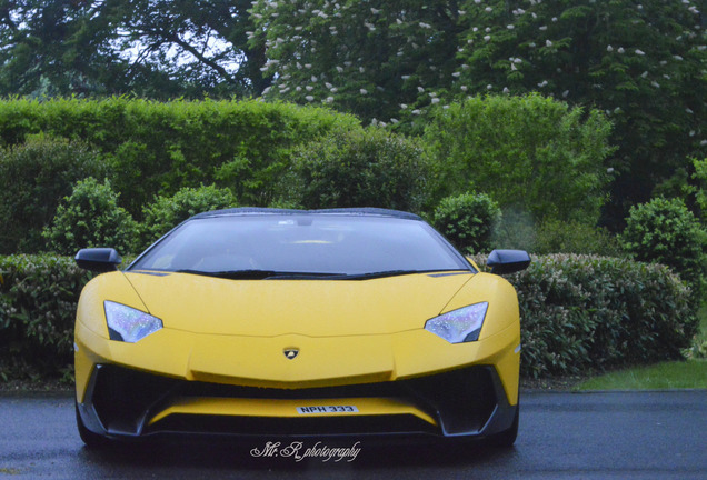 Lamborghini Aventador LP750-4 SuperVeloce Roadster