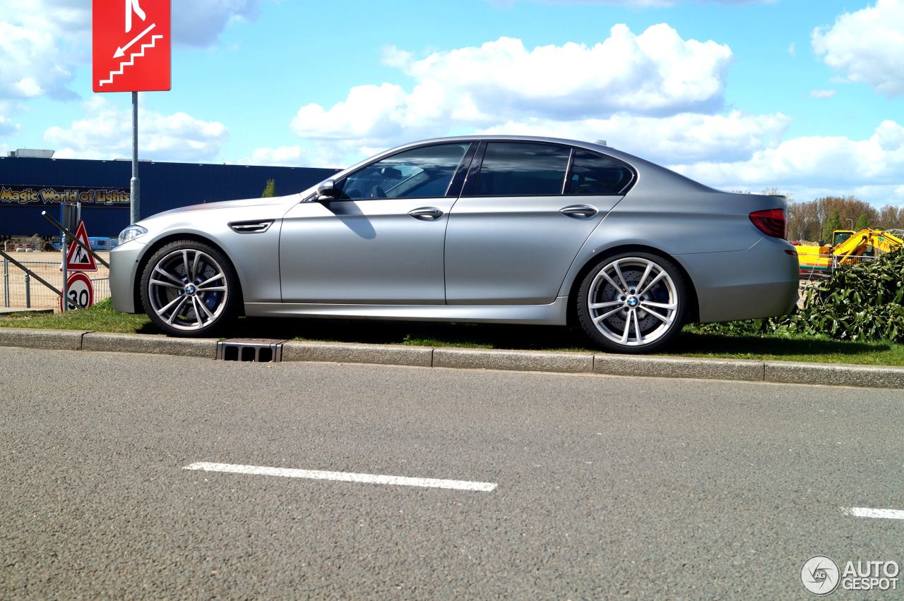 BMW M5 F10 30 Jahre Edition