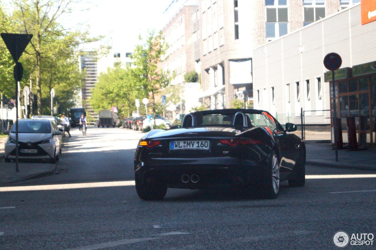 Jaguar F-TYPE S Convertible