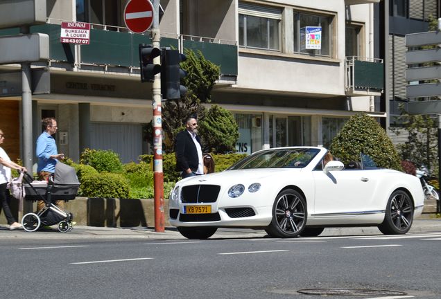 Bentley Continental GTC V8