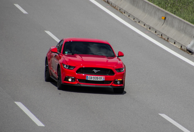 Ford Mustang GT 2015