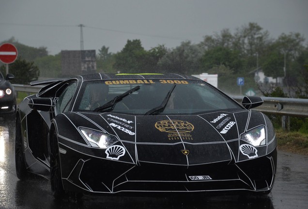 Lamborghini Aventador LP750-4 SuperVeloce