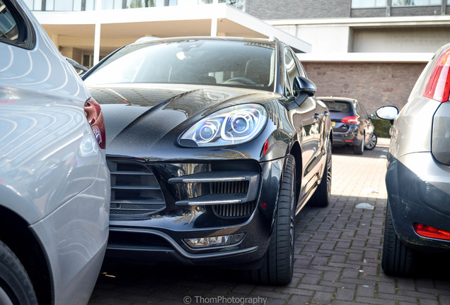 Porsche 95B Macan Turbo