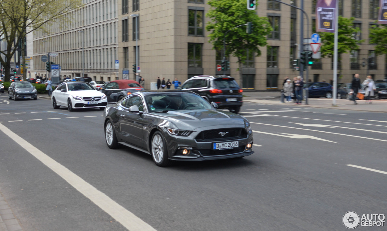 Ford Mustang GT 2015