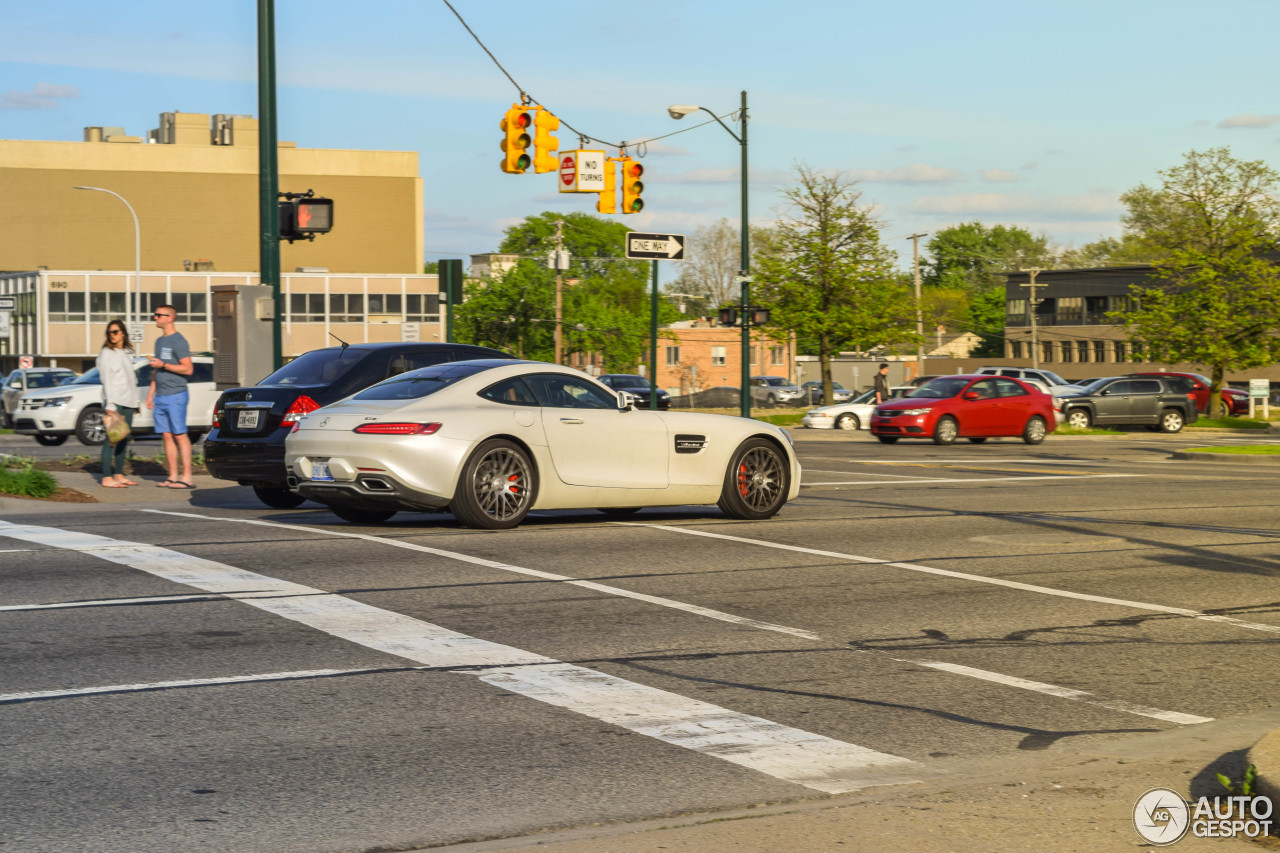 Mercedes-AMG GT S C190