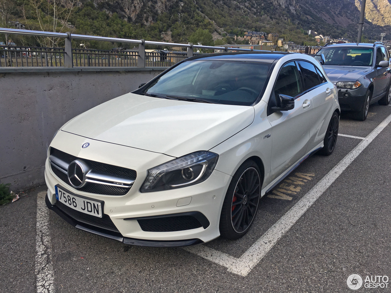 Mercedes-Benz A 45 AMG