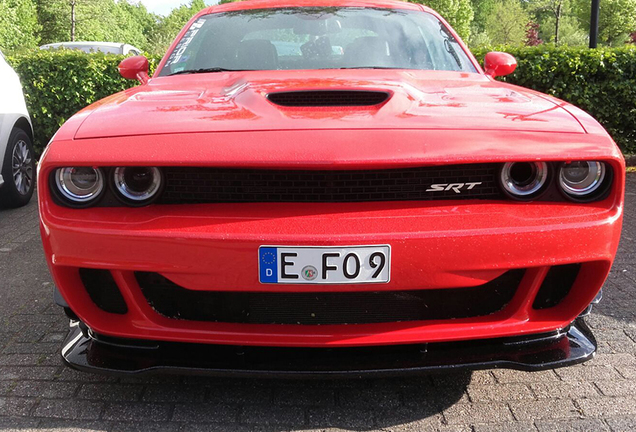 Dodge Challenger SRT Hellcat Prior Design