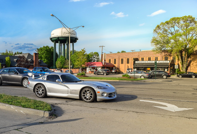 Dodge Viper GTS