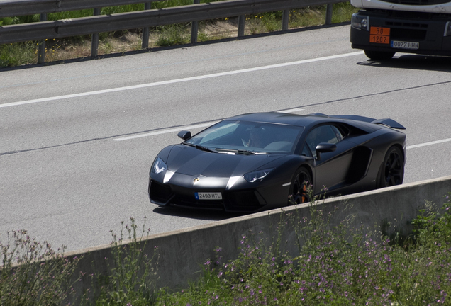 Lamborghini Aventador LP700-4