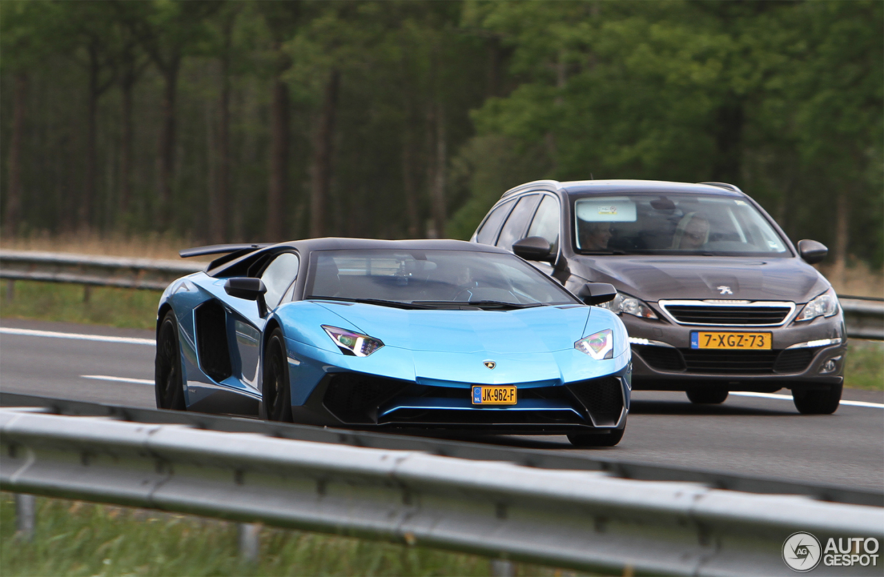 Lamborghini Aventador LP750-4 SuperVeloce